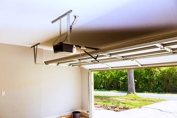 Top rated local Garage Door Panel Replacement specialists in Spring City, PA